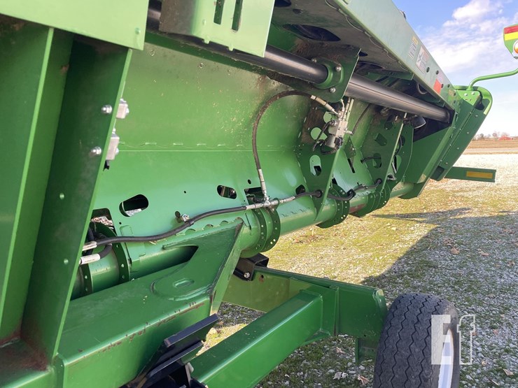 2014-john-deere-630fd-image-12