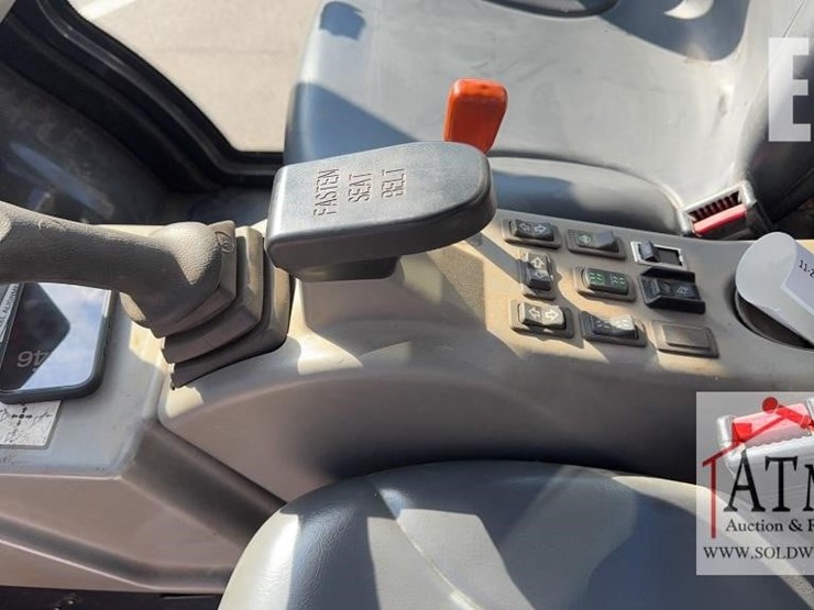 bobcat-toolcat-5600-image-22