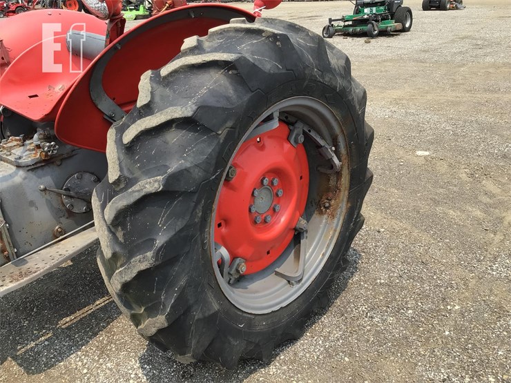 1962-ferguson-35-image-18