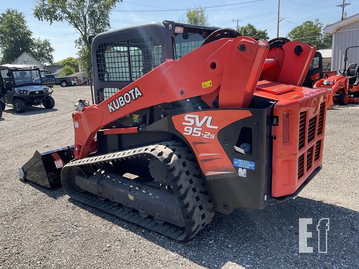 2020-kubota-svl95-2s-image-3