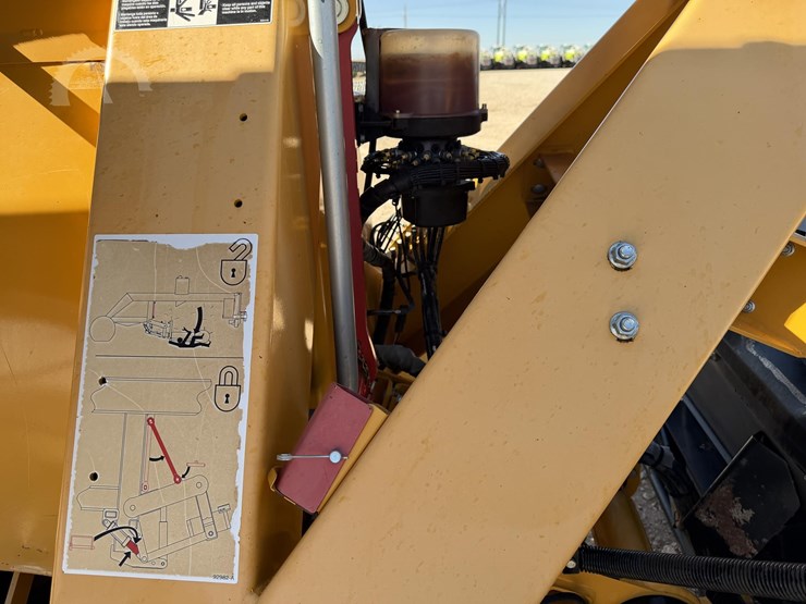 2017-oxbo-334-image-40