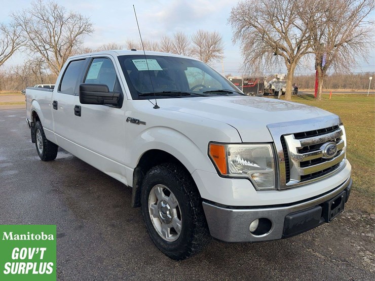 2012-ford-f150-xlt-image-2