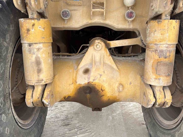 caterpillar-777b-image-13