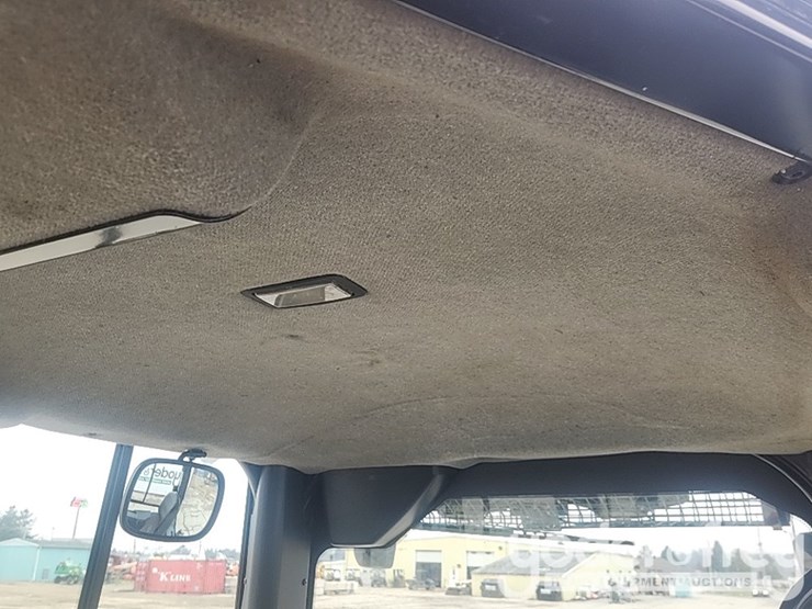 2019-caterpillar-d6k2-lgp-image-19