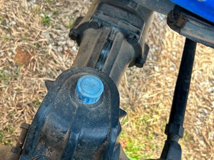 2016-new-holland-workmaster-37-image-27