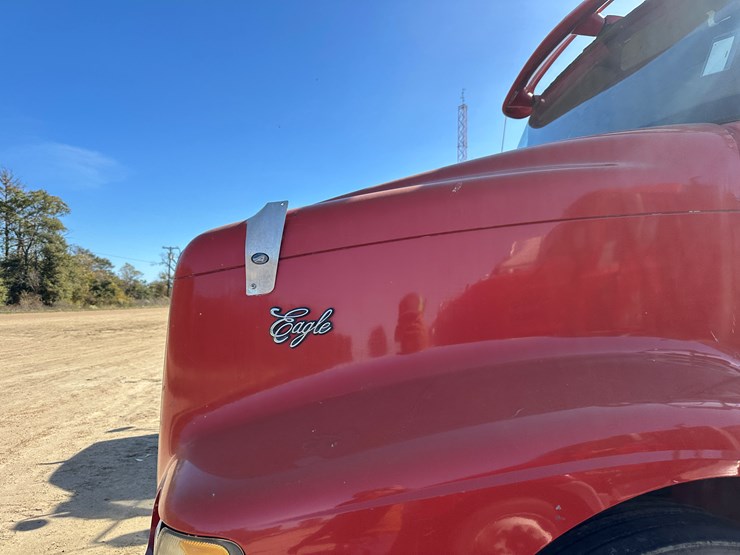 2006-international-9200i-image-31