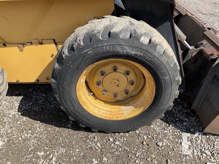 1998-new-holland-lx565-image-15