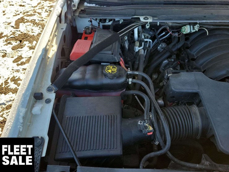 2019-chevrolet-tahoe-image-24