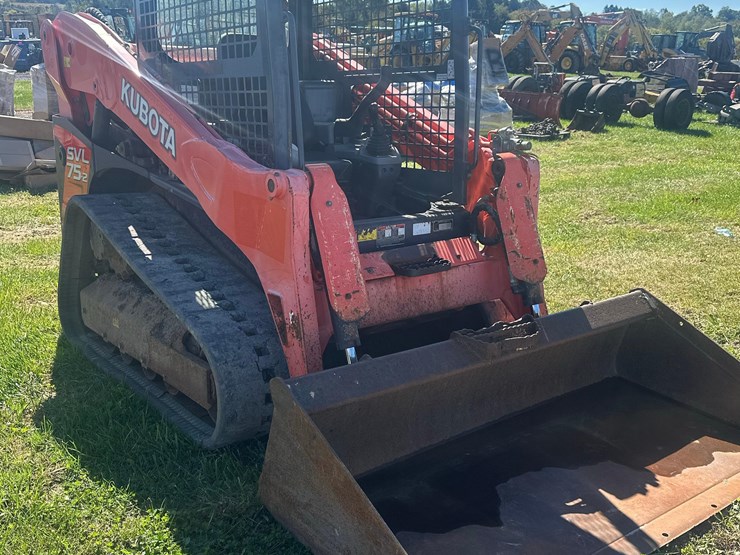 2016-kubota-svl75-2-image-1