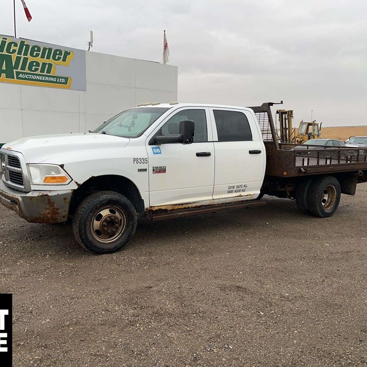 2011 DODGE 3500