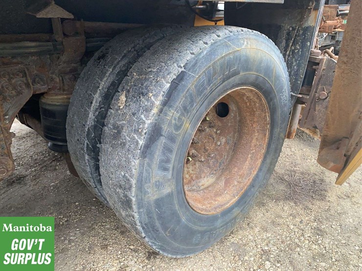 2011-international-workstar-7600-image-19