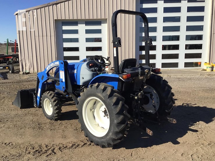 2017-new-holland-workmaster-40-image-6