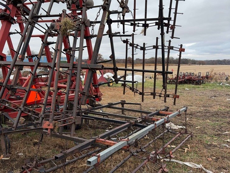 case-ih-4300-image-7