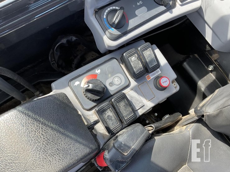 2020-kubota-kx057-4-image-22