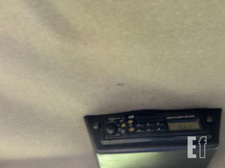 2004-caterpillar-928g-image-30