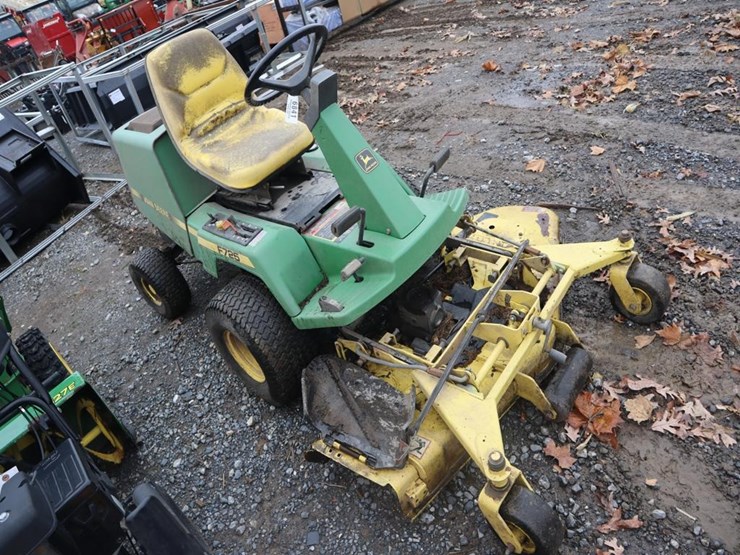 john-deere-f725-image-2