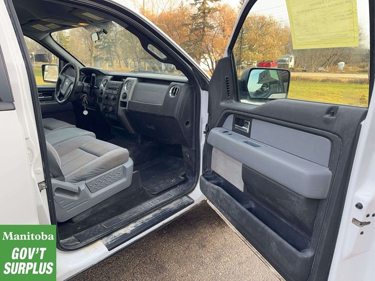 2012-ford-f150-xlt-image-24