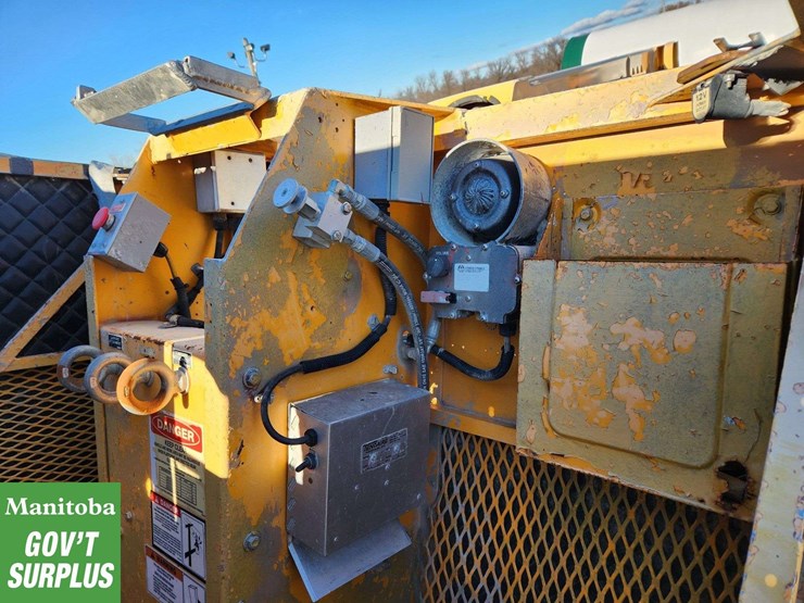 2009-international-workstar-7500-image-14