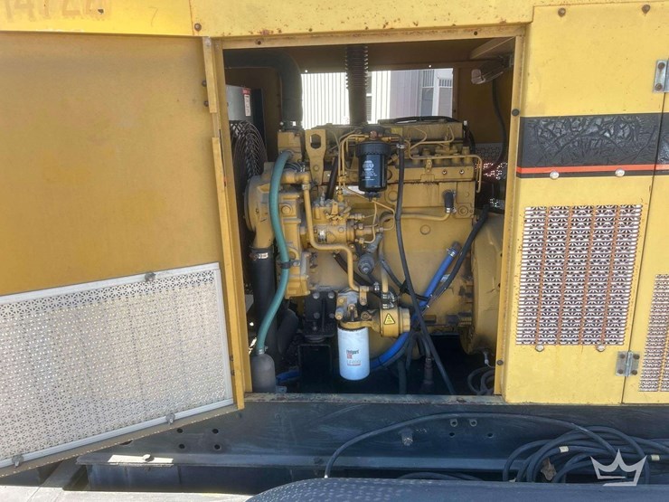1993-generac-olympian-93a-100kva-towable-diesel-generator-image-13
