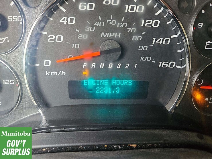 2011-chevrolet-express-1500-image-24