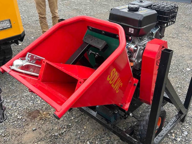 unused-sdlwc-wood-chipper-image-4