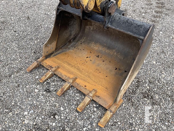 2019-caterpillar-305e2-cr-image-9