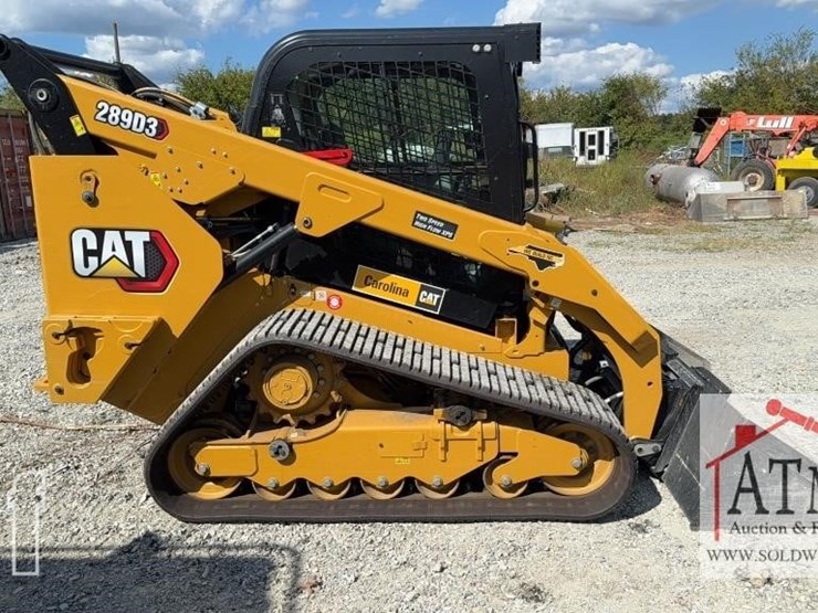 2023-caterpillar-289d3-image-2