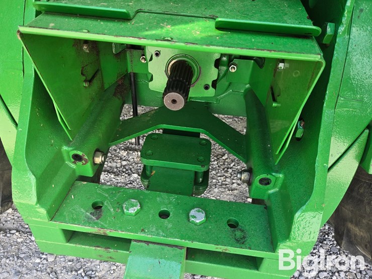 2011-john-deere-8360r-image-9