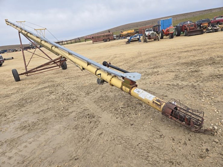 westfield-8x56-image-1