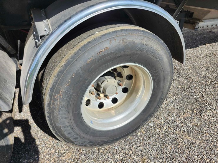 2023-prestige-hopper-bottom-trailer-image-14