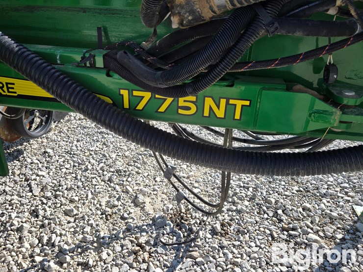 2019-john-deere-1775nt-image-10