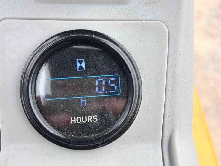 unused-sdle20-mini-excavator-image-16