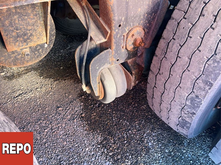 1984-manac-super-b-image-16