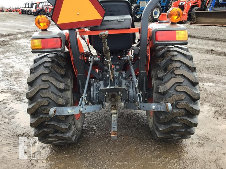 2020-kubota-l2501-image-9