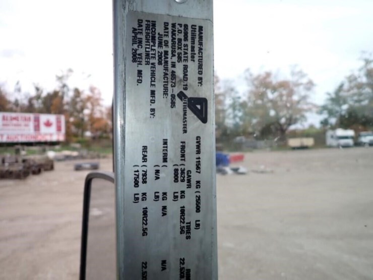 2008-freightliner-mt55-image-12