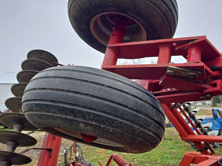 case-ih-3950-image-9