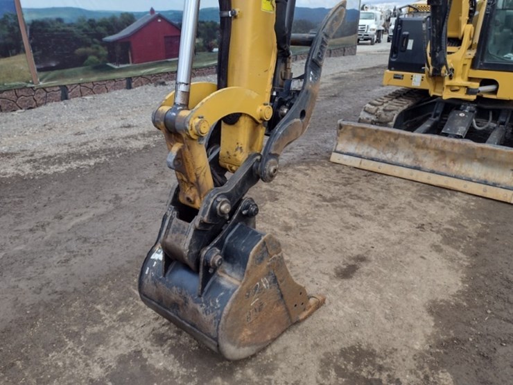 23-caterpillar-306-cr-image-17