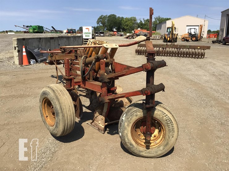 international-720-image-8