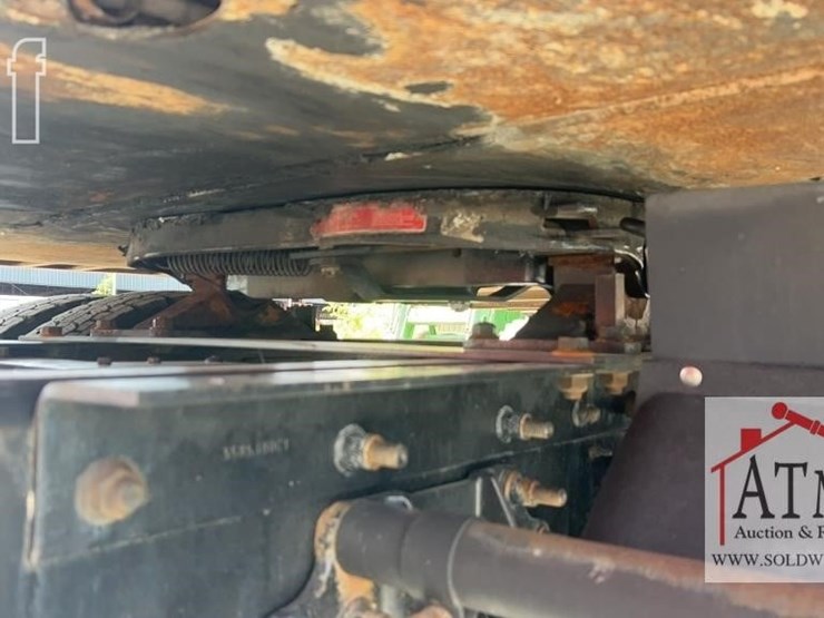 2000-strick-trailer-image-5