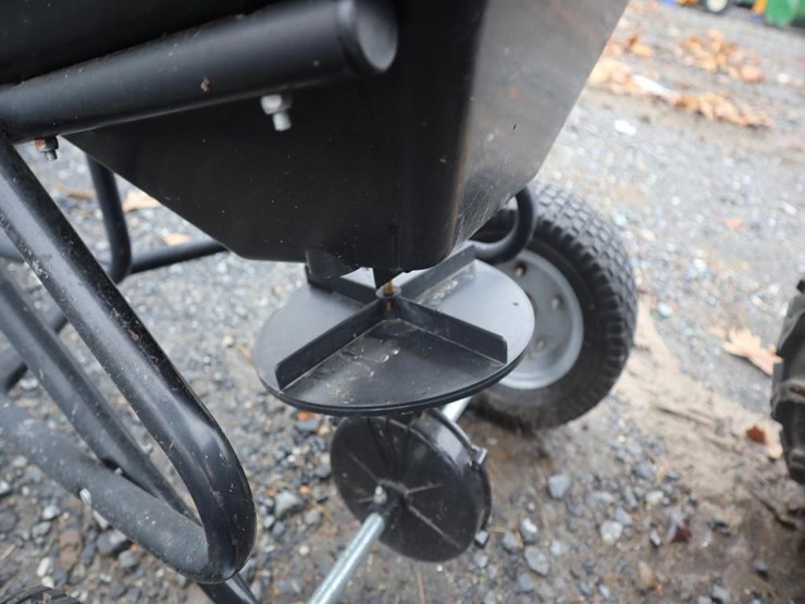 john-deere-520-image-6