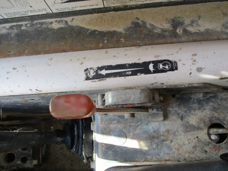 2006-bobcat-s250-image-9