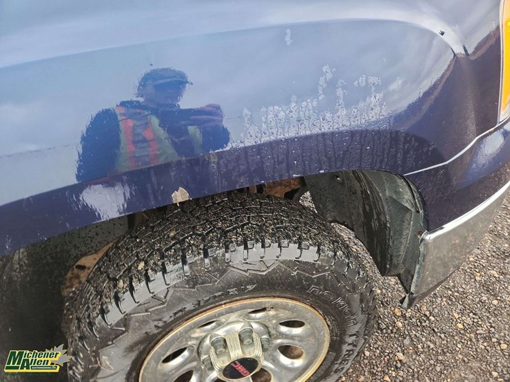 2010-gmc-sierra-1500-image-38