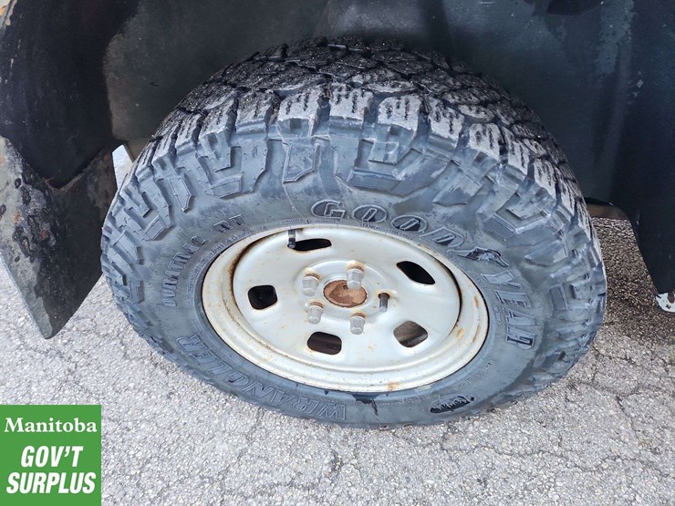 2013-dodge-1500-image-16