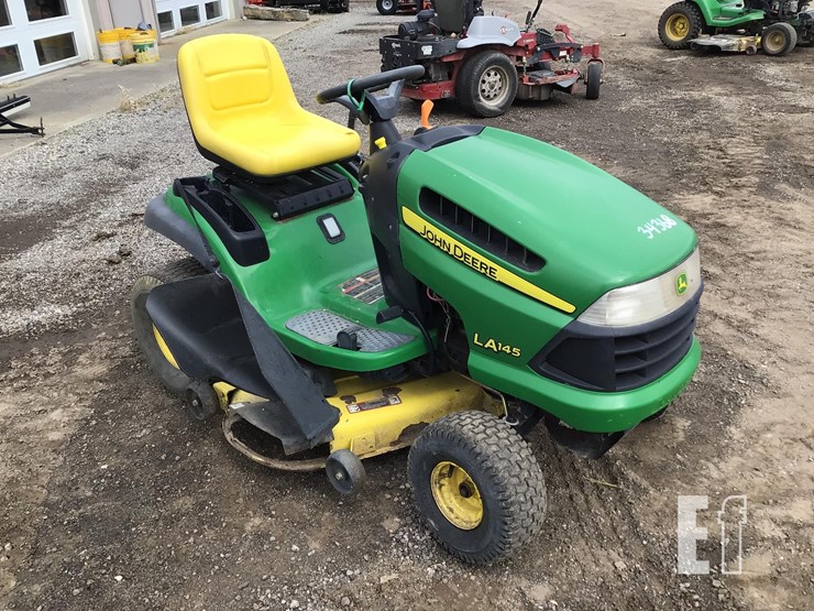 john-deere-la145-image-1