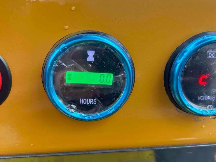 unused-sdll80-mini-track-loader-image-9