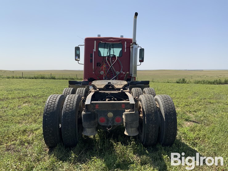 2007-freightliner-cst120-century-class-s/t-t/a-day-cab-truck-tractor-image-6