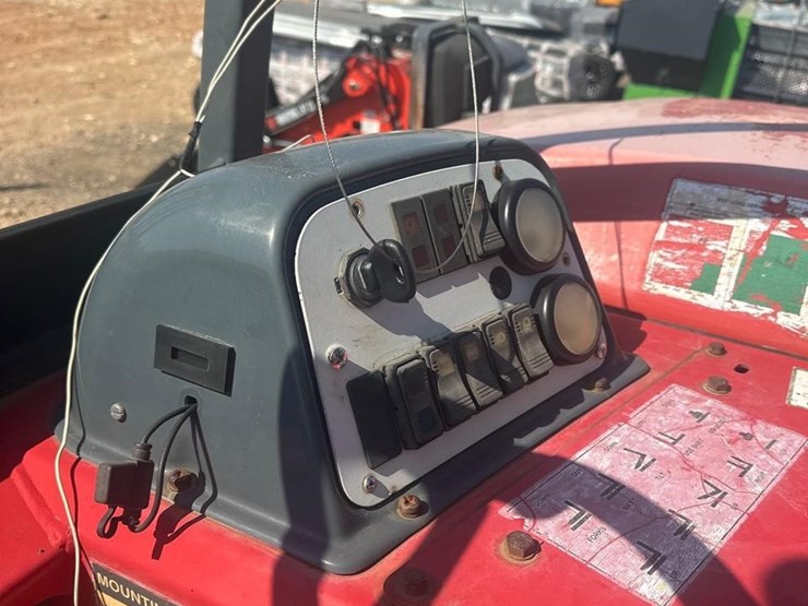 2006-moffett-m55-image-6