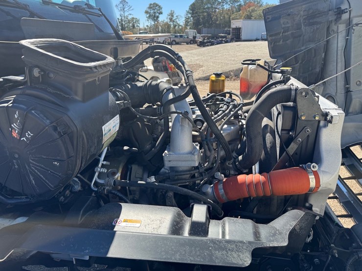 #265-•-2016-hino-338v-van-body-truck-image-20