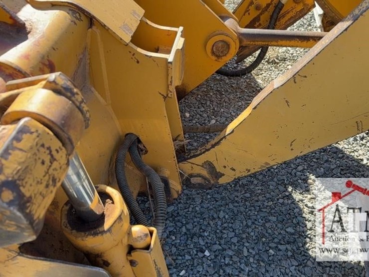 2000-caterpillar-953c-image-14