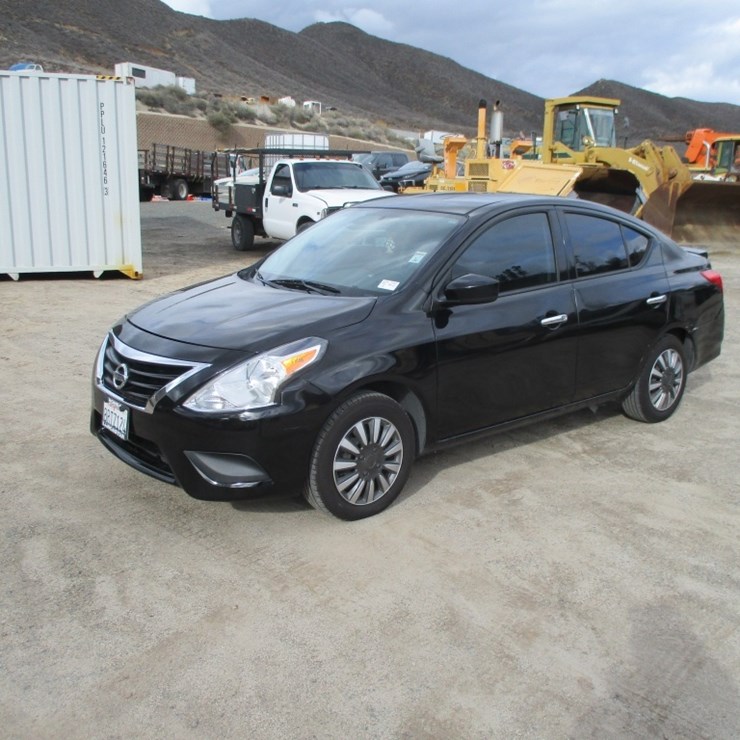 2019 Nissan Versa SV Sedan,